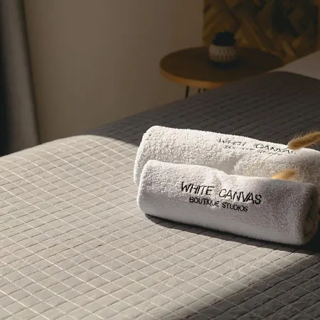 White Canvas Boutique 4* Лаганас