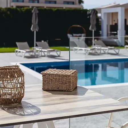 White Canvas Boutique Отель типа 