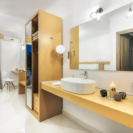 White Canvas Boutique Отель типа 