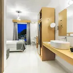 White Canvas Boutique 4* Laganas