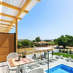 White Canvas Boutique Laganas