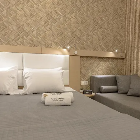 White Canvas Boutique 4*