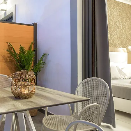 White Canvas Boutique Bed and breakfast