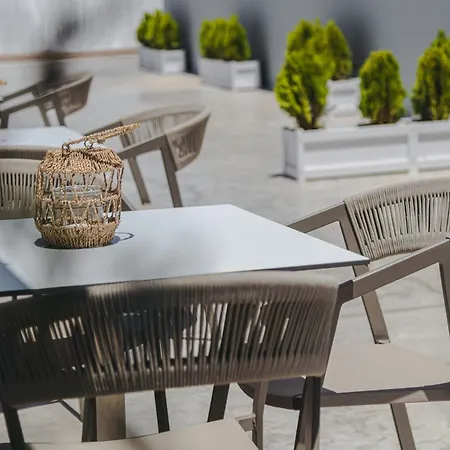 White Canvas Boutique 住宿加早餐酒店