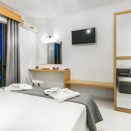 White Canvas Boutique