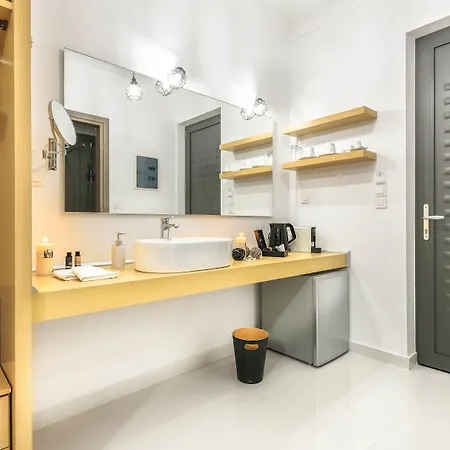 White Canvas Boutique