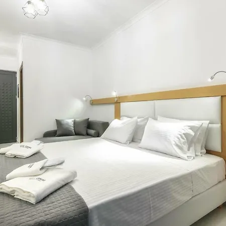 White Canvas Boutique 3* Laganász