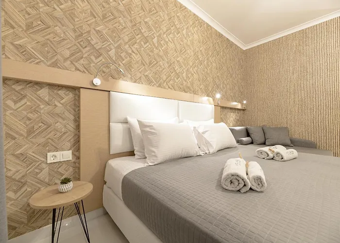 White Canvas Boutique