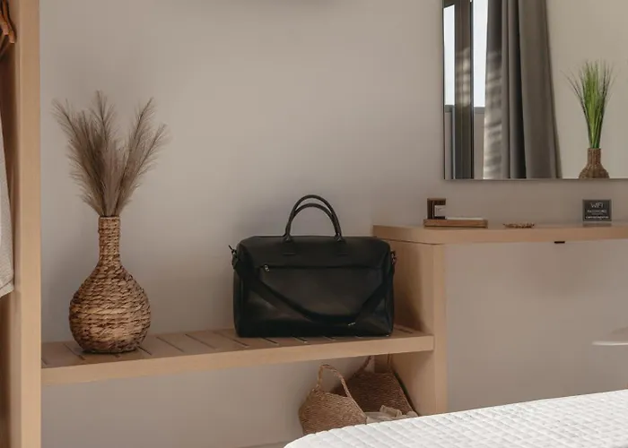 White Canvas Boutique