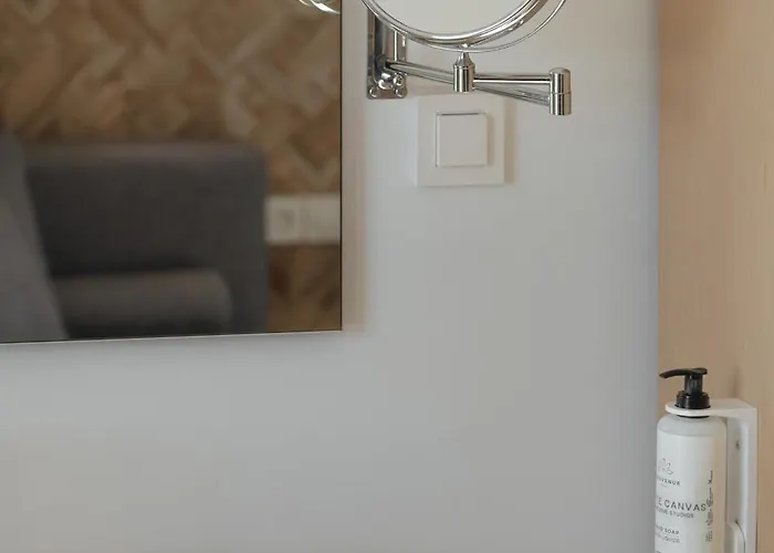 Bed and breakfast White Canvas Boutique 4*