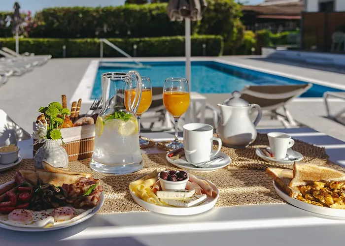 Bed and breakfast White Canvas Boutique 4*