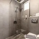 B&B White Canvas Boutique Laganas