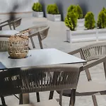 White Canvas Boutique فندق مبيت وإفطار