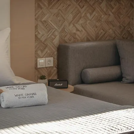 White Canvas Boutique 4* Λαγανάς