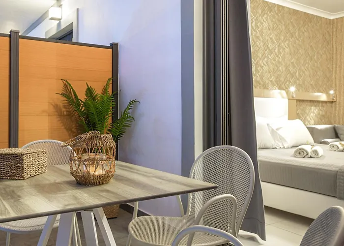 White Canvas Boutique Oda ve Kahvaltı