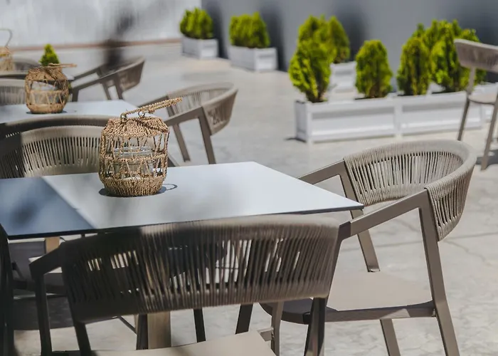 White Canvas Boutique Oda ve Kahvaltı